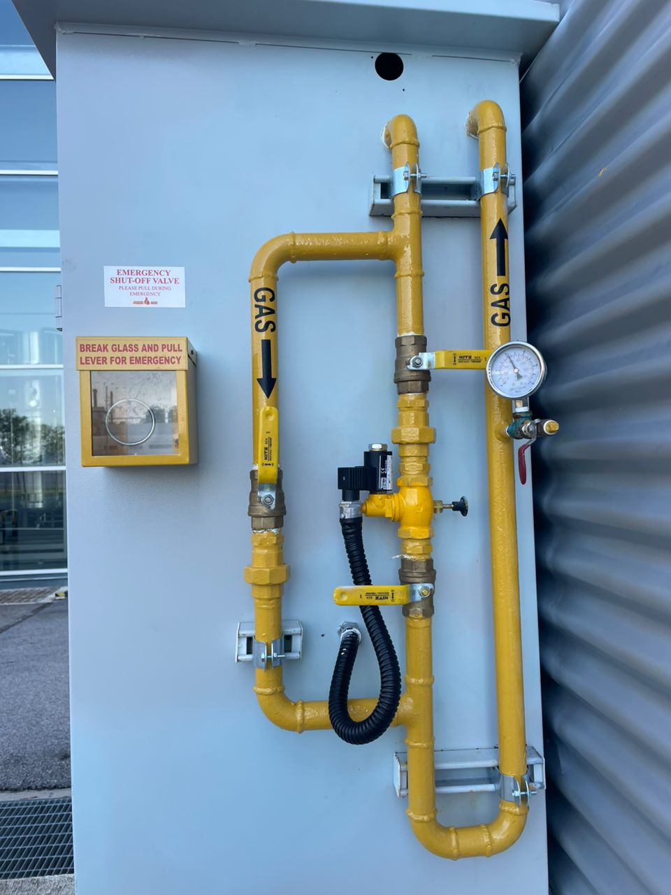 Powering Innovation in Medical Technology – From Gas Yard to Laboratory